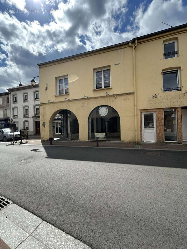 IMG_9455 - Commerce à REMIREMONT