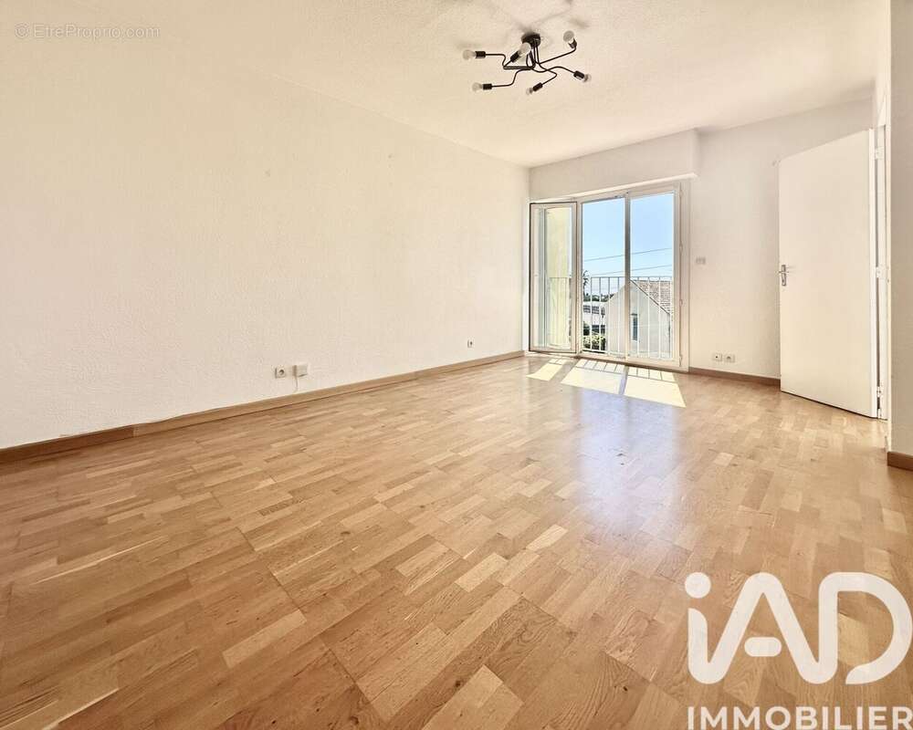 Photo 2 - Appartement à BANDOL