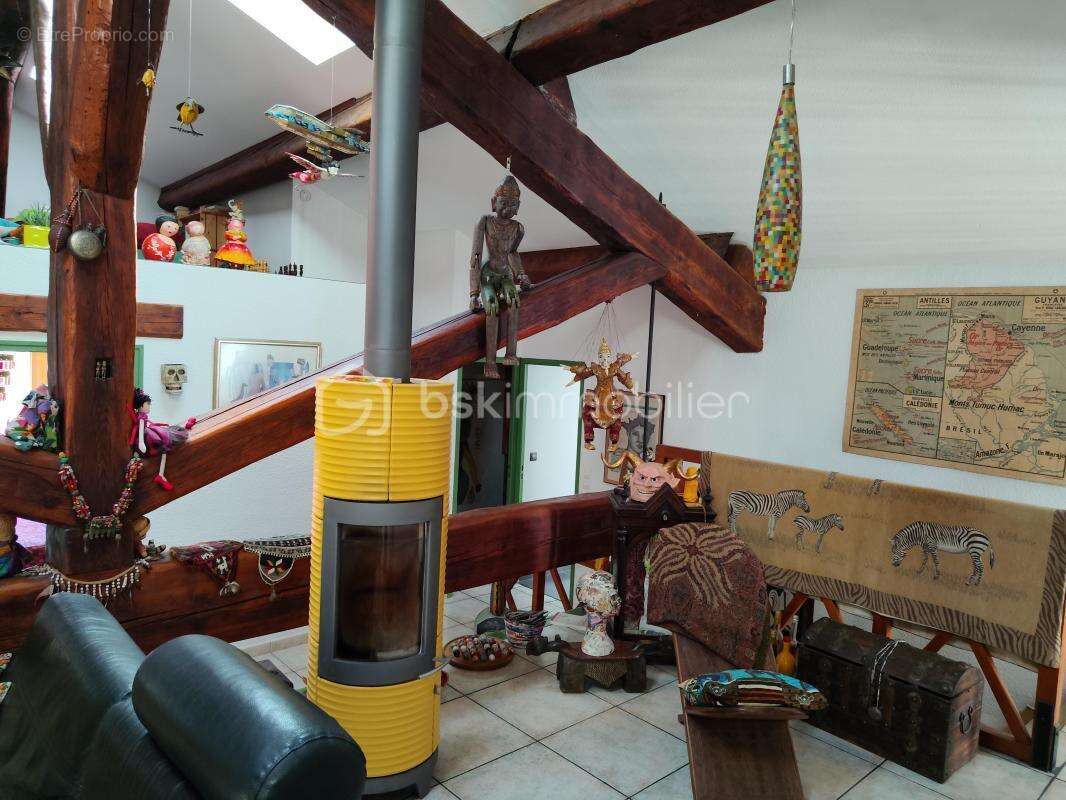 Appartement à MONTESCOT