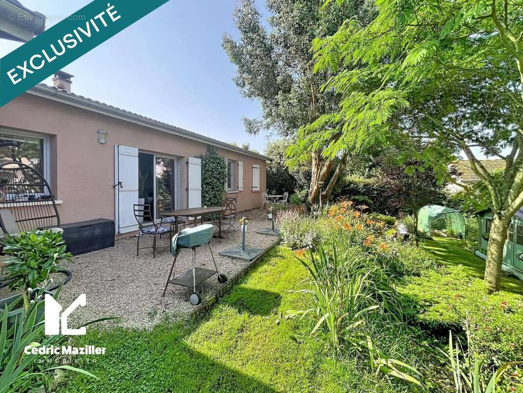 Photo 2 - Maison à GUEREINS
