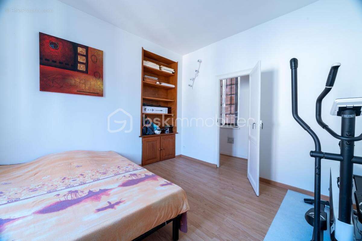 Maison de caractère – 121 m² – 3 chambres – cour intérieure – grenier aménageable – Buzançais - photo 12
