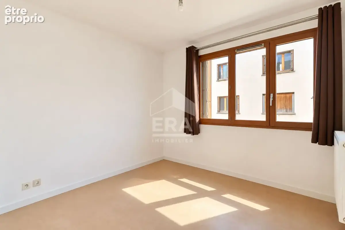 Appartement Saint Denis 4 pièce(s) 79.65 m2 - photo 8