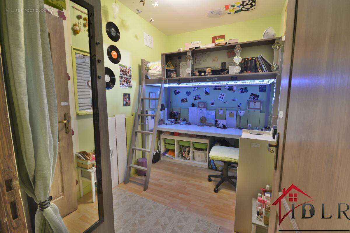 Commerce à BOURBONNE-LES-BAINS