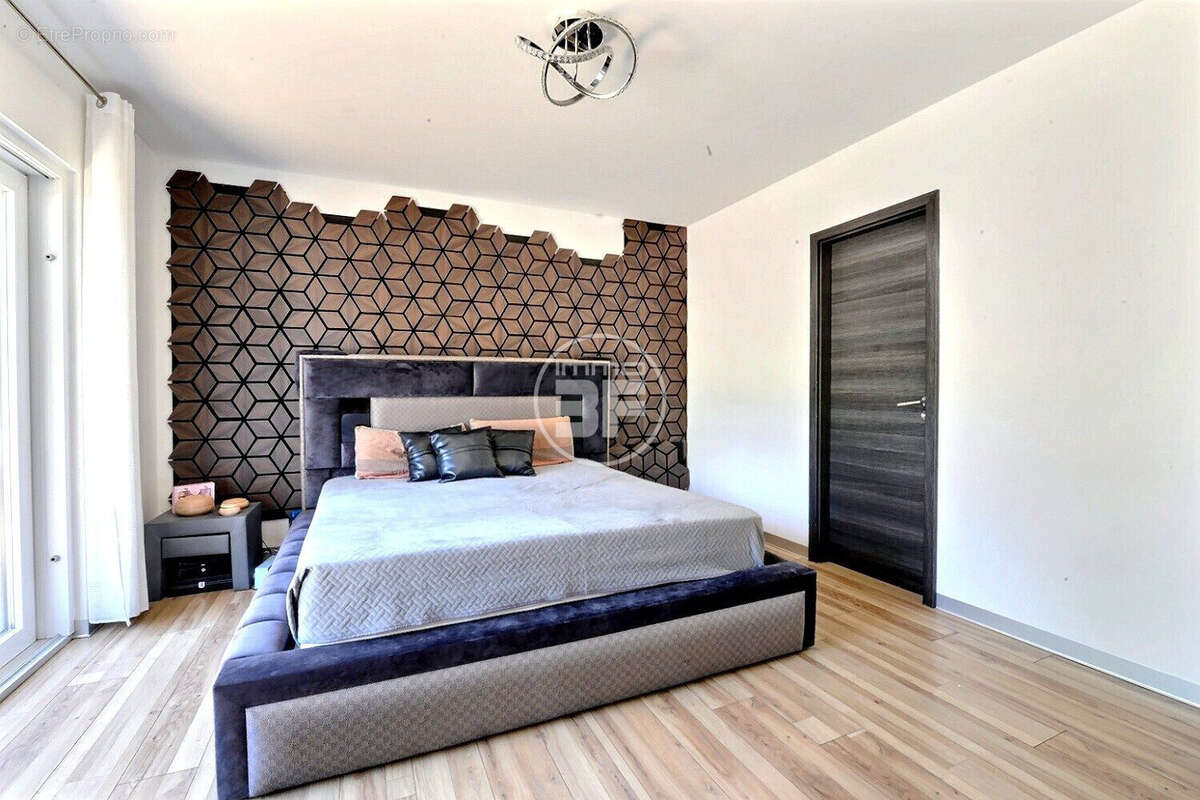 Maison 238 m² à Kembs  - photo 5