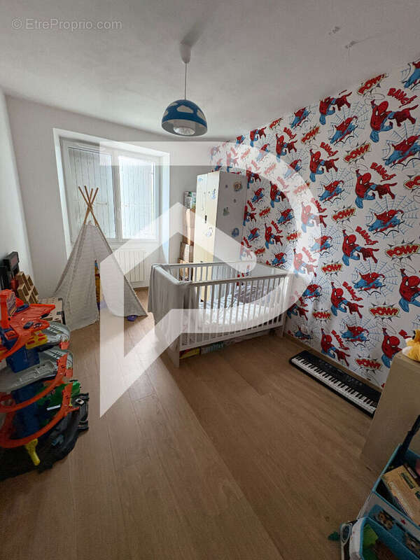 Maison à SAINT-PRIVAT