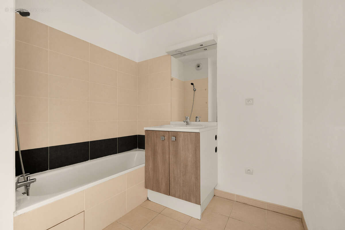 Appartement à COLOMIERS