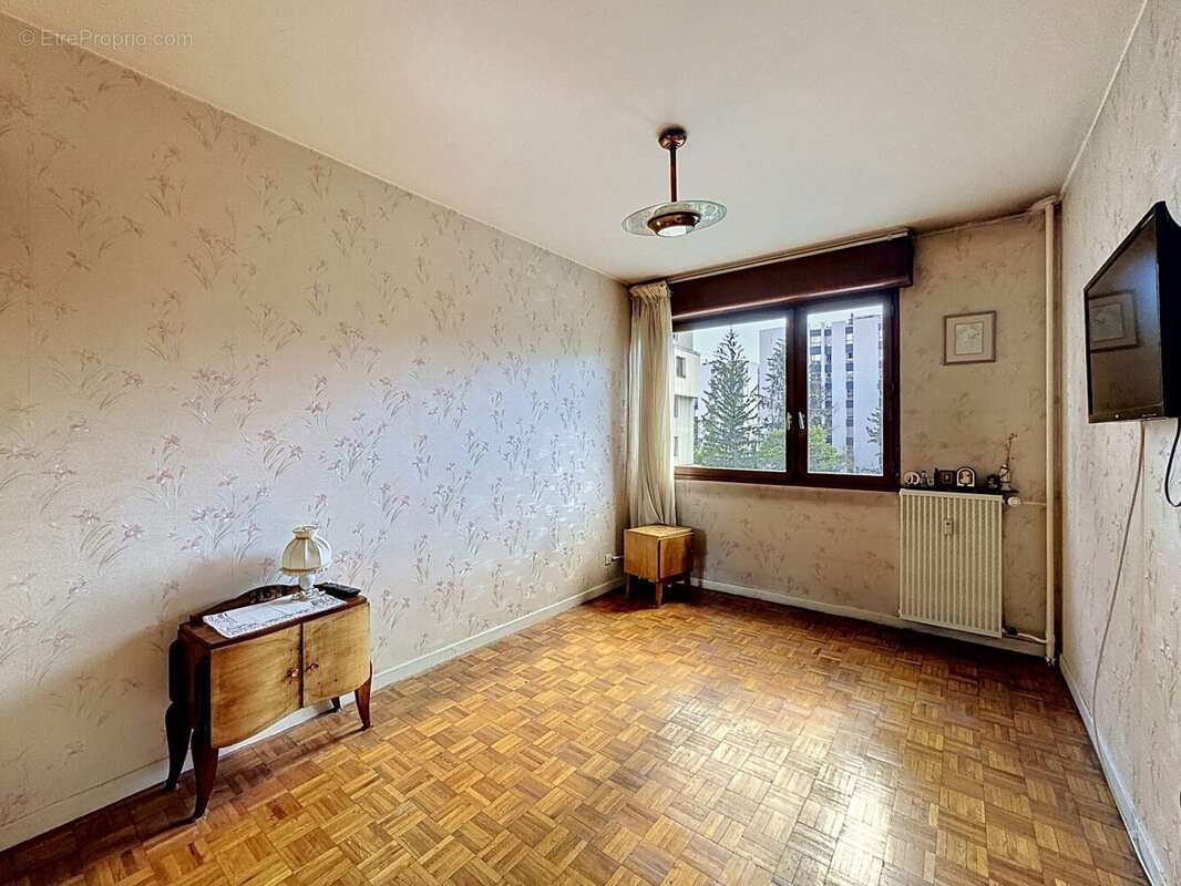 Appartement à MEYLAN