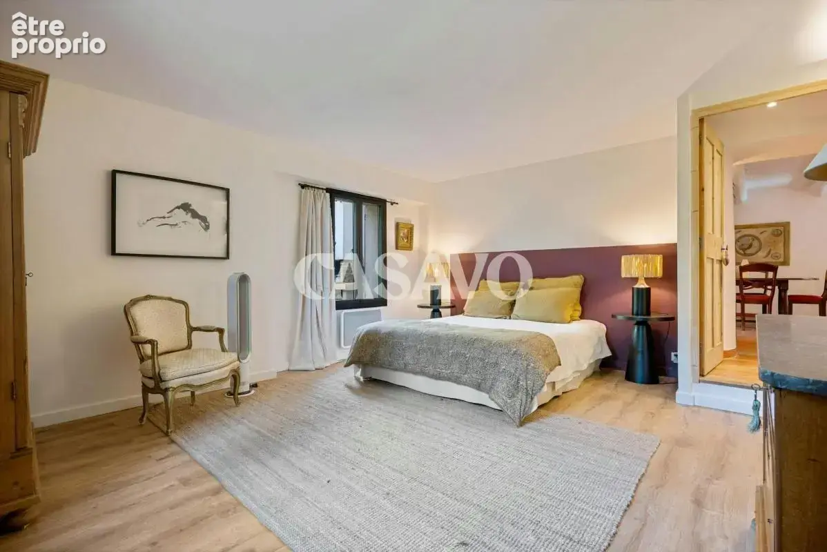 Vente Maison 10 pièces de 315m² - 13100 Saint-Marc-Jaumegarde - photo 18