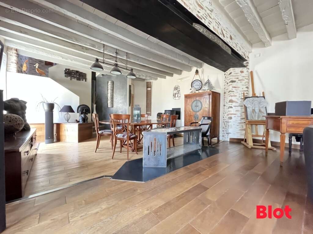 Maison à MORDELLES