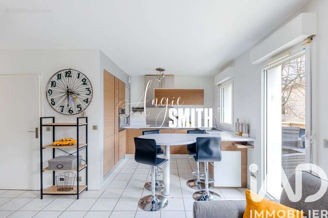 Photo 4 - Appartement à MARGENCY