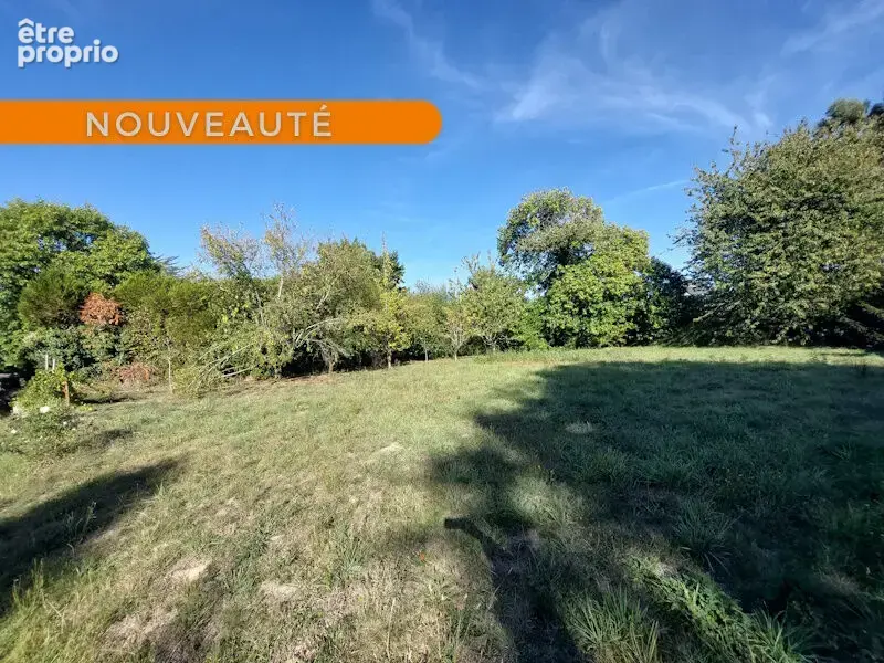 Terrain à LES IFFS