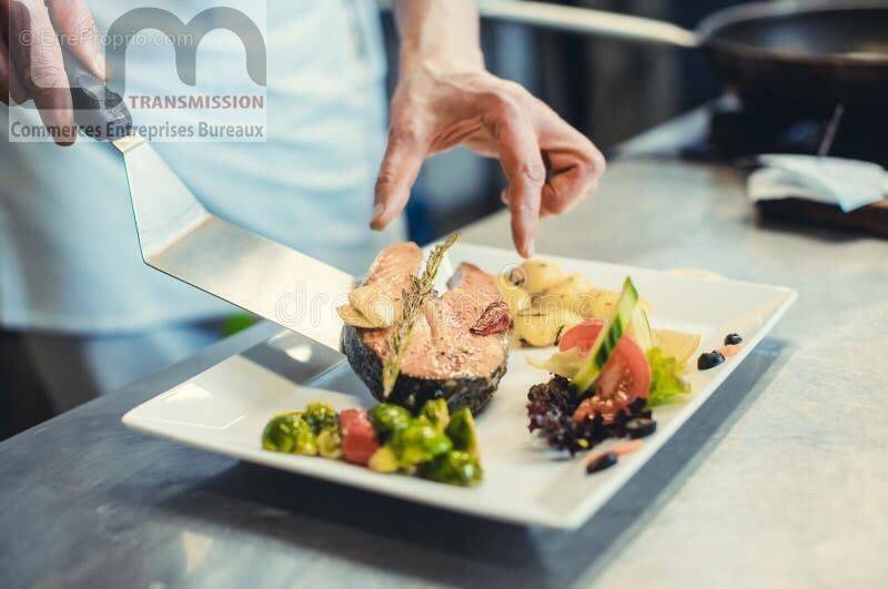 Commerce à PARIS-9E