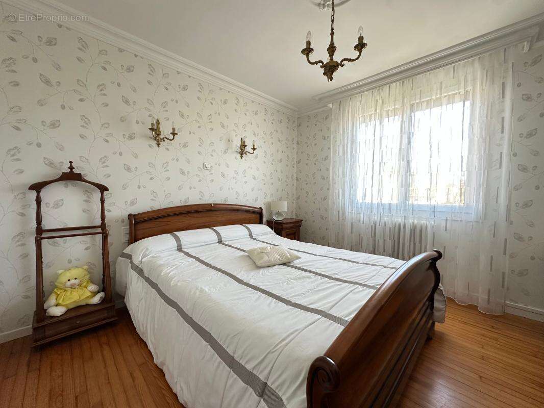 Maison à CAZERES
