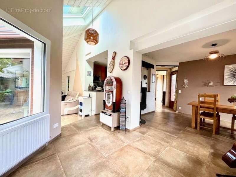 Maison à SAVIGNY-SUR-ORGE