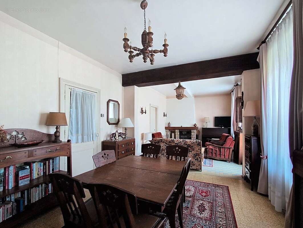 Maison à RIBECOURT-DRESLINCOURT