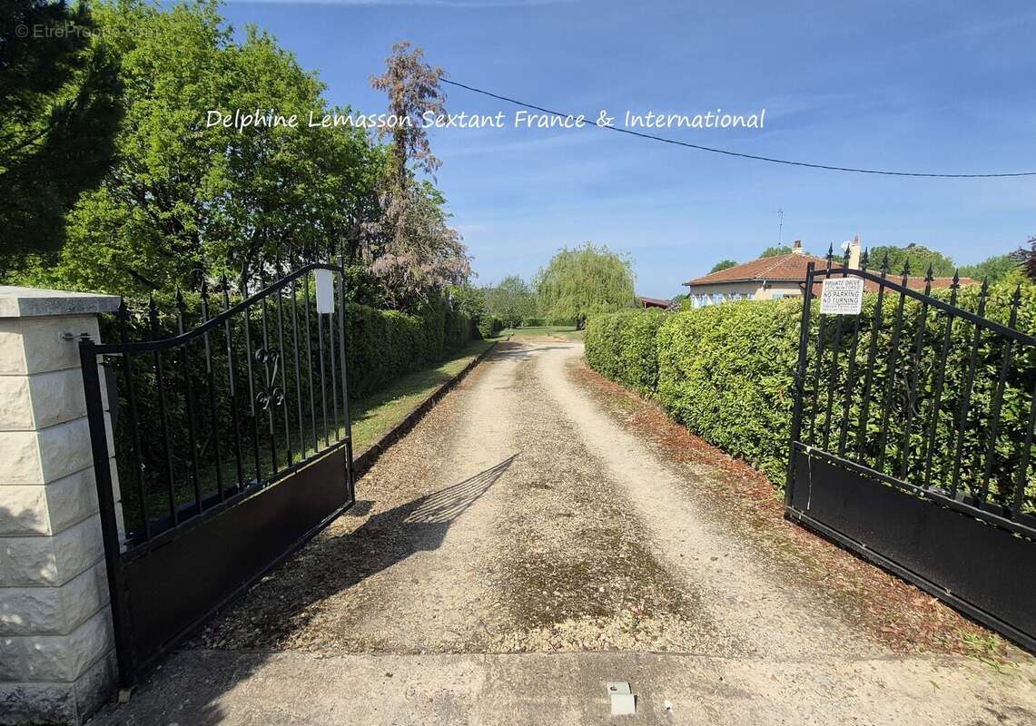 Maison de plain-pied avec piscine près de Bergerac - photo 4