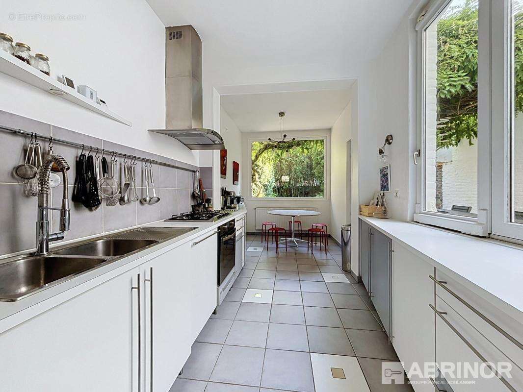 Maison bourgeoise a lille st maurice 6 chambres jardin sud - photo 20