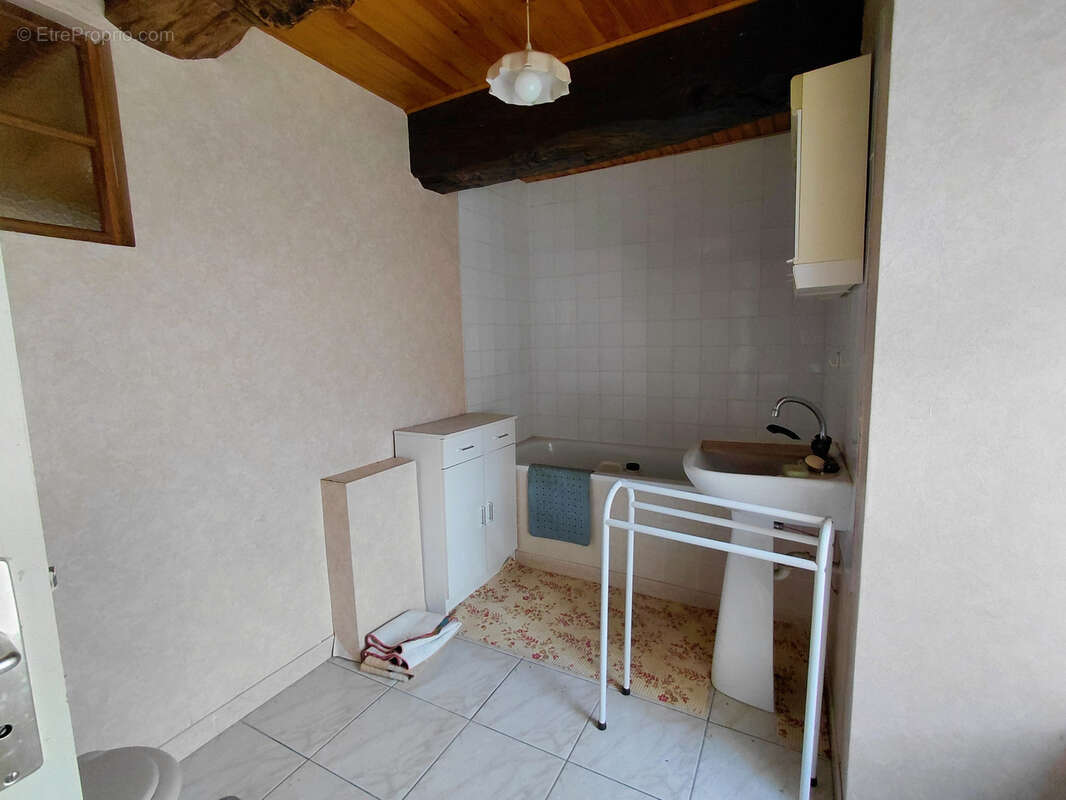 Maison à RAZAC-SUR-L'ISLE