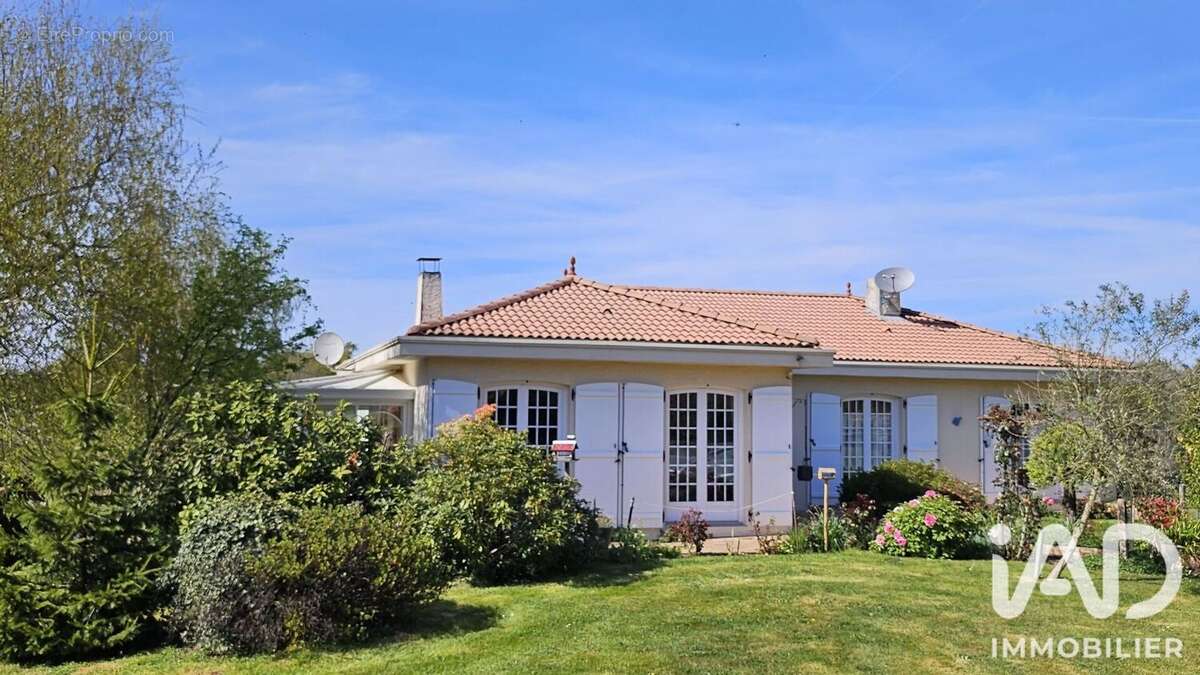 Photo 7 - Maison à MOUILLERON-LE-CAPTIF