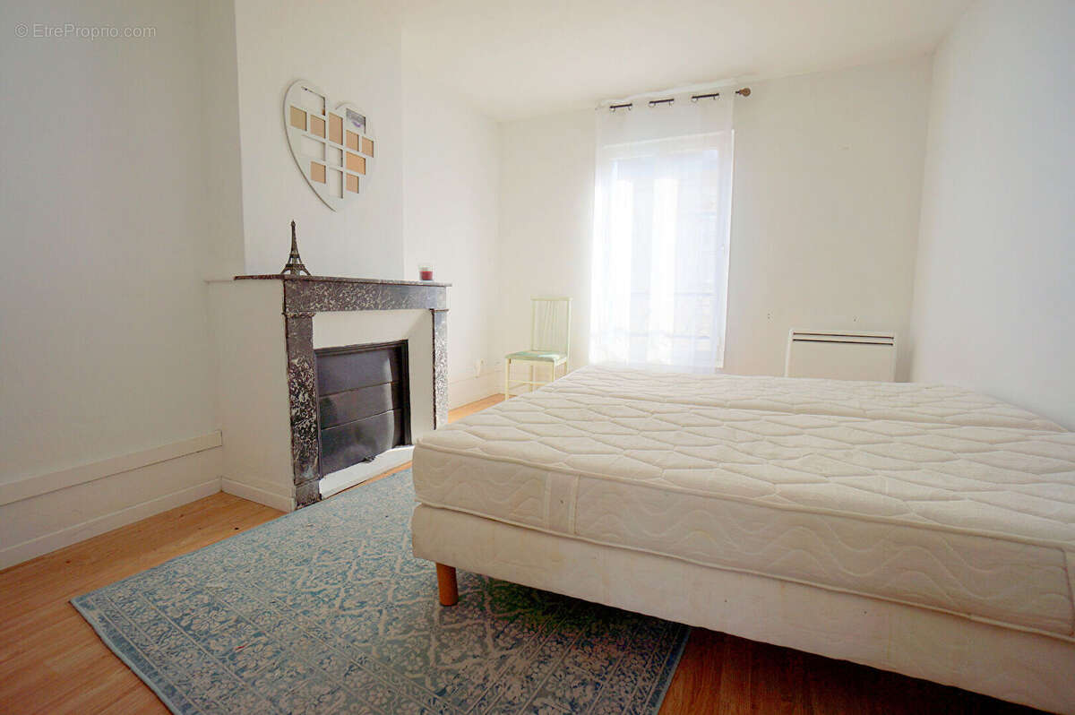 Maison à MEZIERES-SUR-SEINE