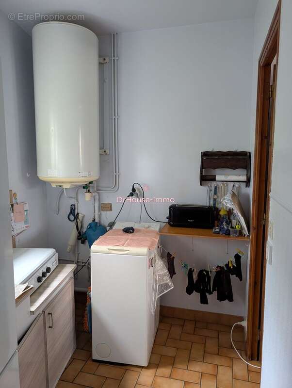 Maison à SAINT-VRAN