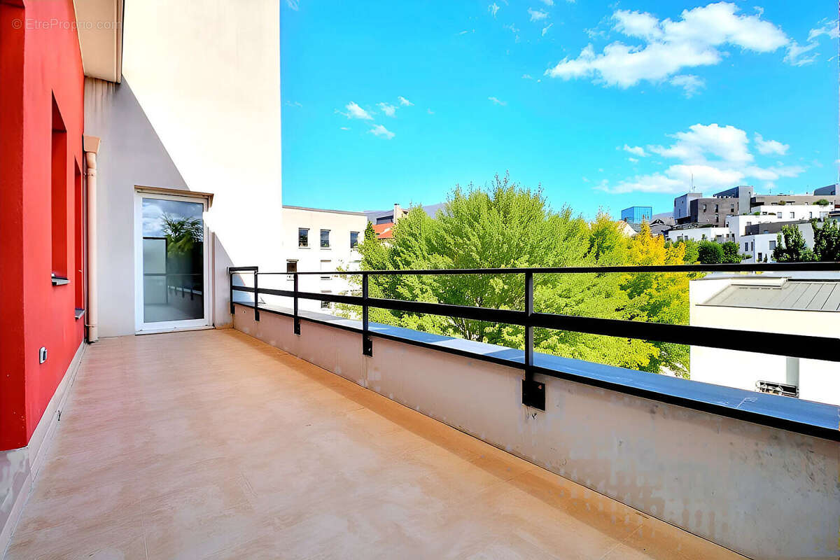 Appartement à SAINT-DENIS