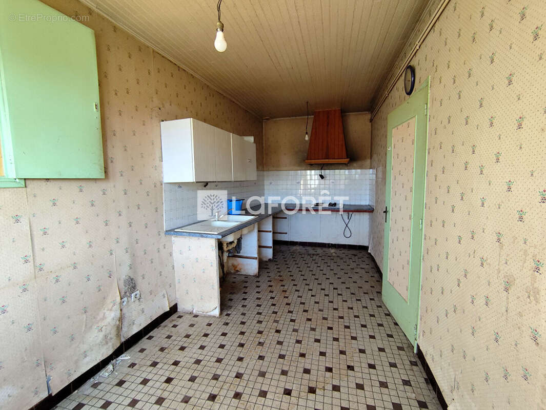 Maison à ESCATALENS