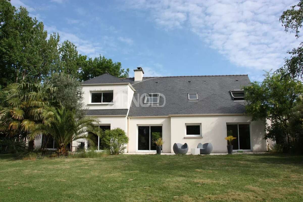 Maison à THEIX