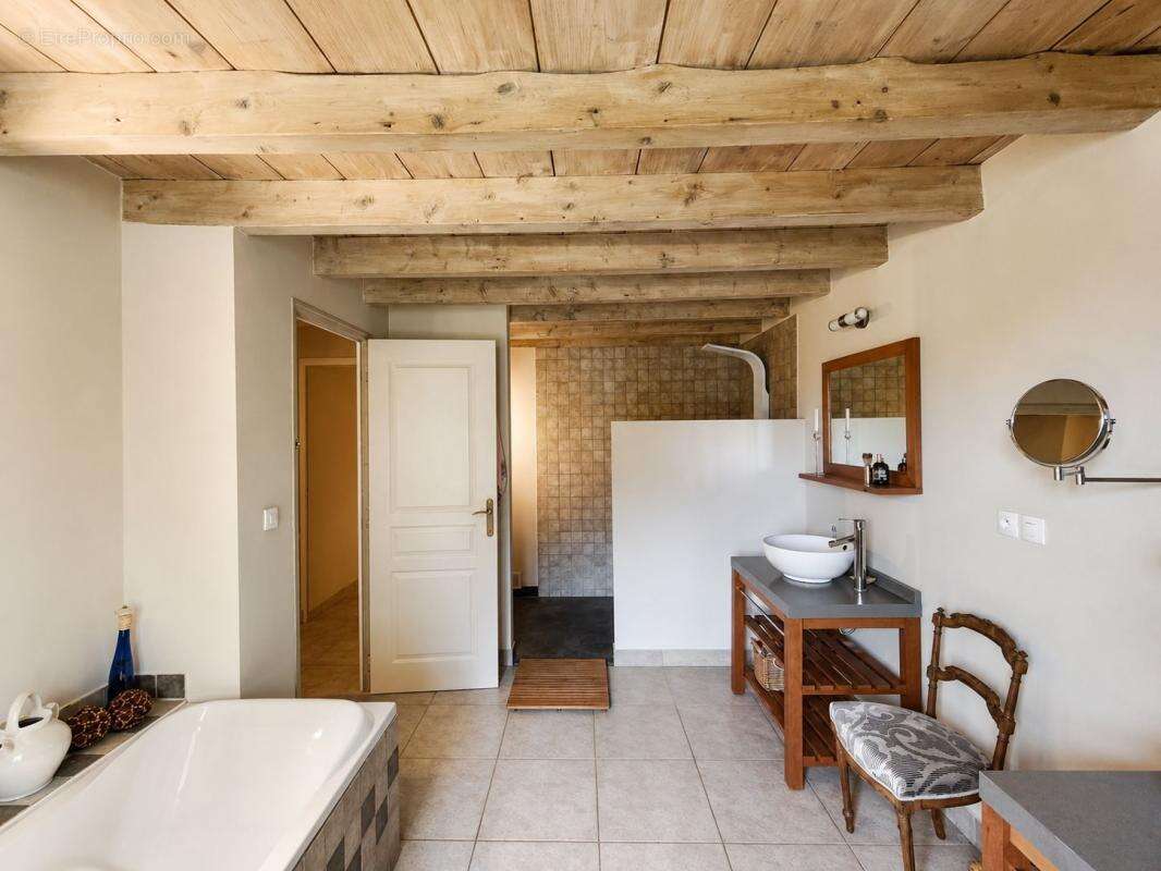 Maison à ALBENS