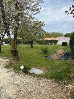 Terrain à SAINT-PALAIS-SUR-MER