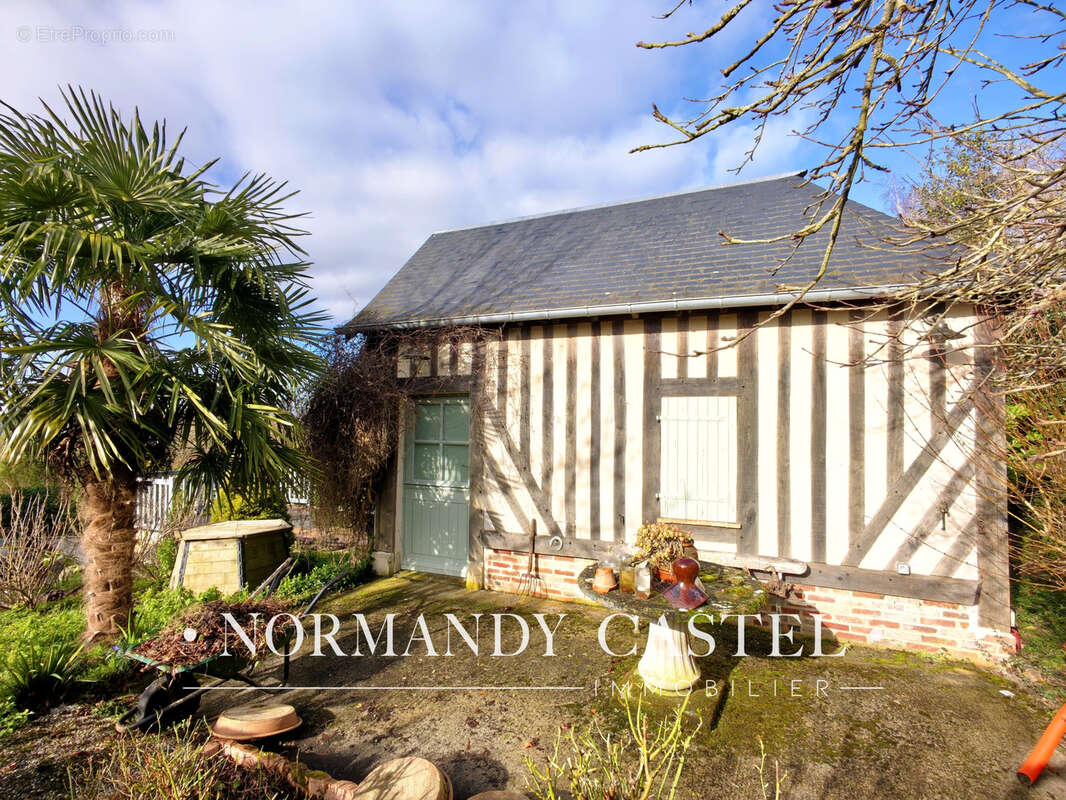 Maison à PUTOT-EN-AUGE