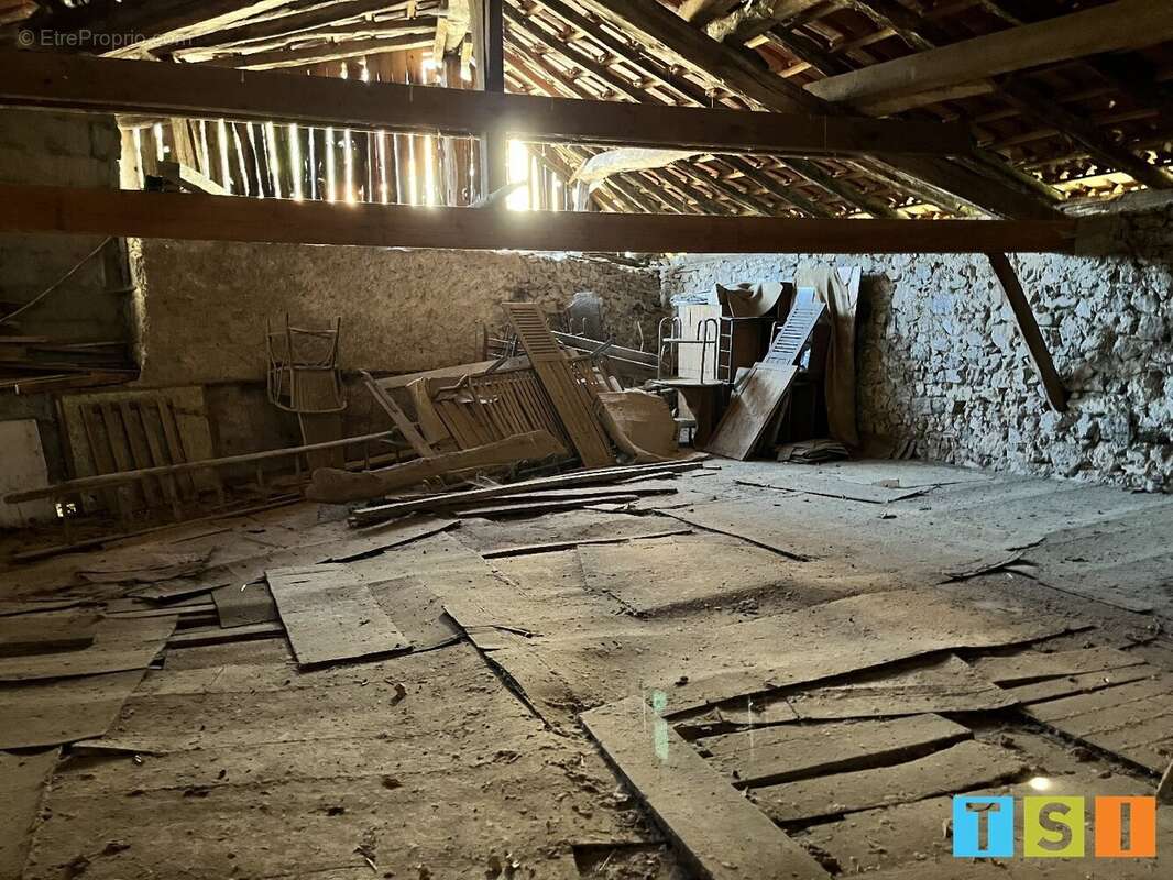 Maison à TROUBAT