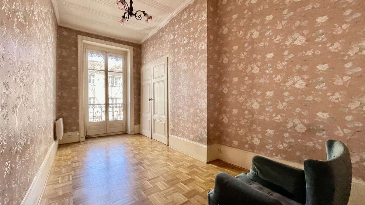 Appartement à LYON-6E