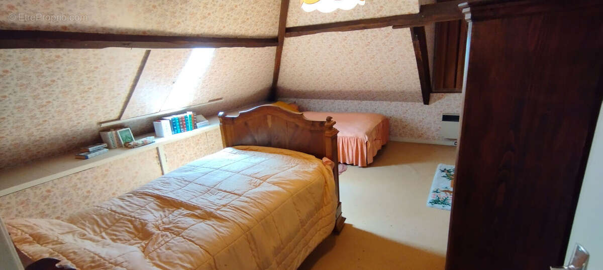 Maison à TOURNON-SAINT-MARTIN