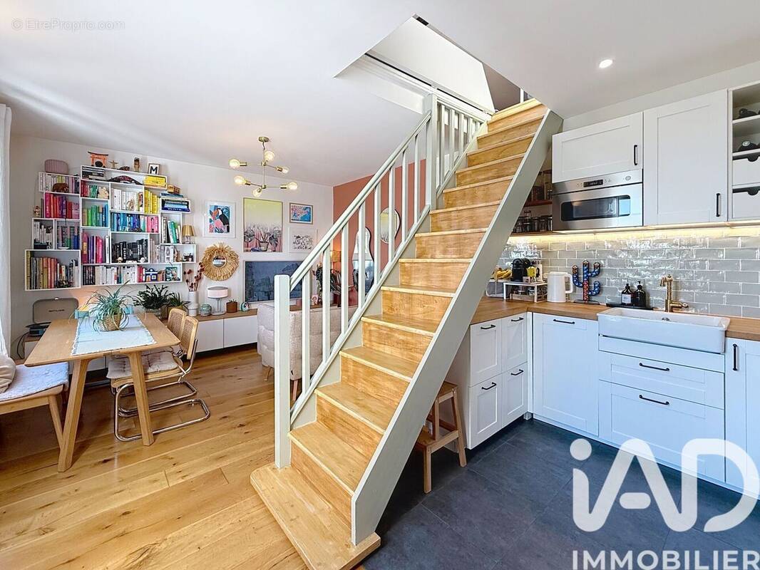 Photo 1 - Appartement à IVRY-SUR-SEINE