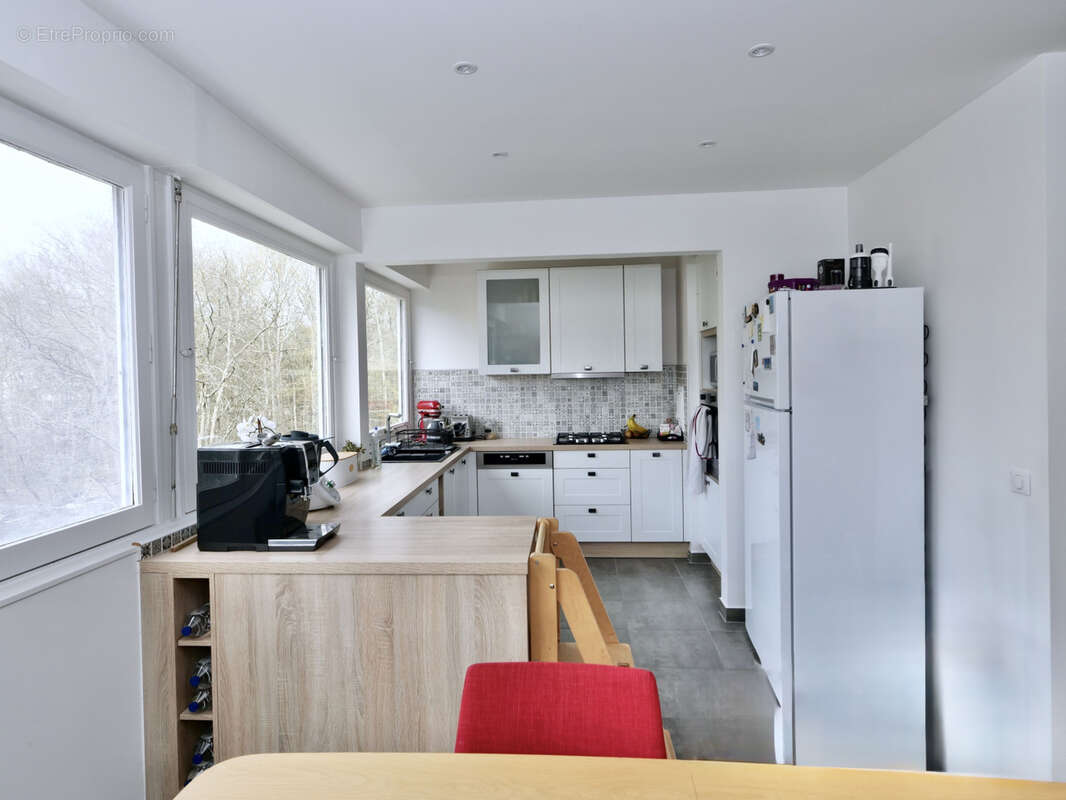 Appartement à VAUX-LE-PENIL