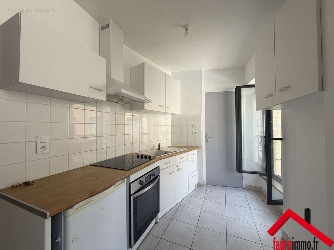 Appartement à JUILLAC