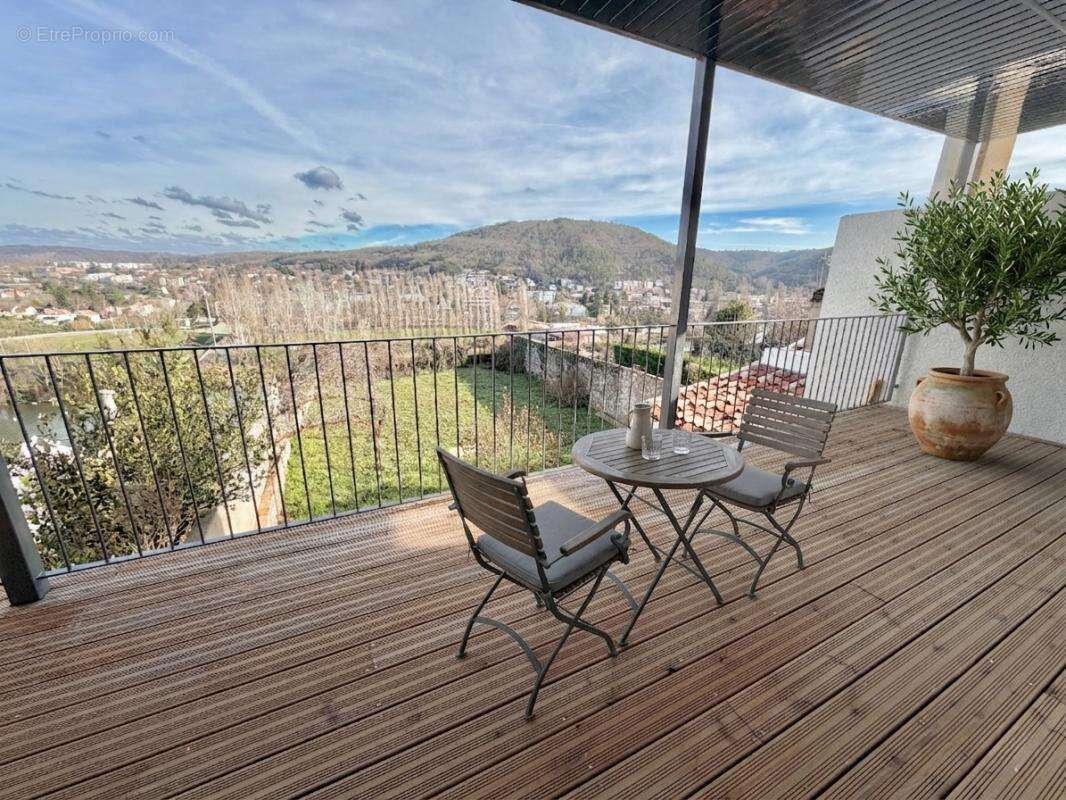 Appartement à CAHORS