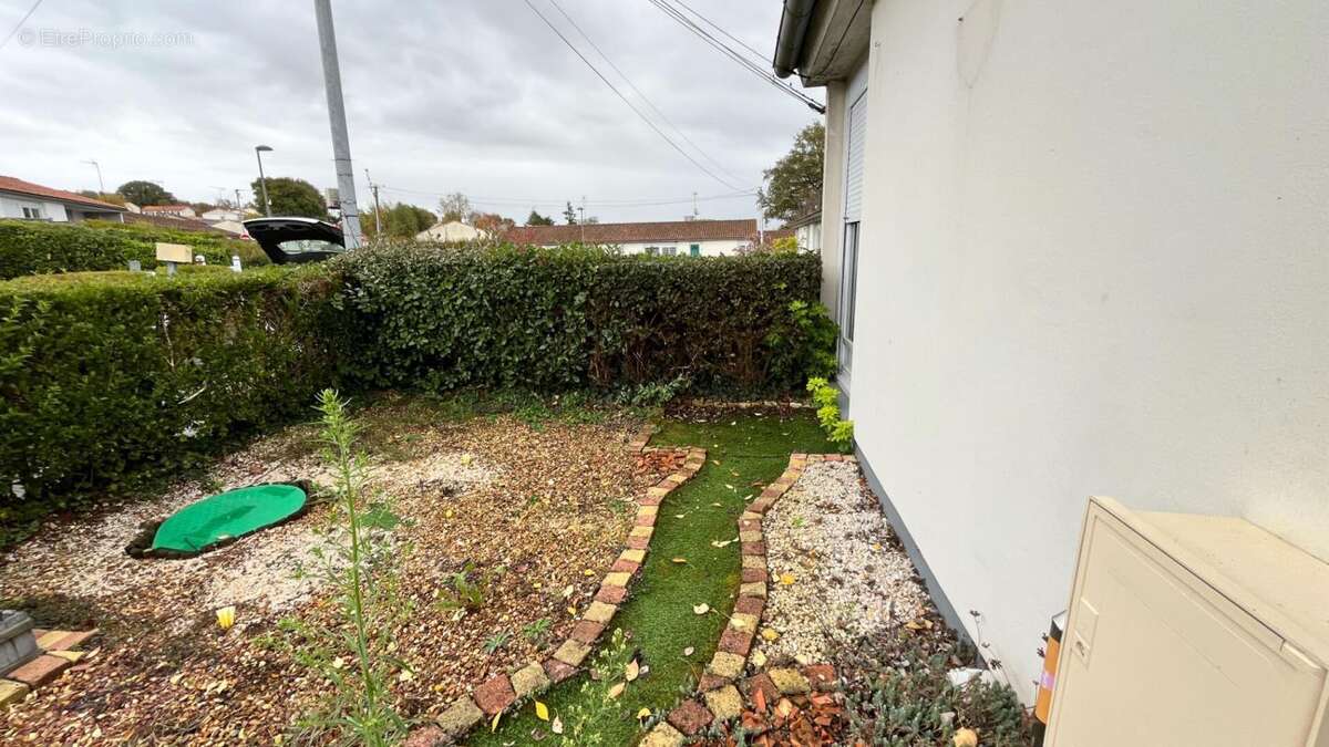 Maison à TREMENTINES