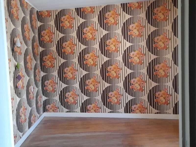 Maison à RIEUPEYROUX