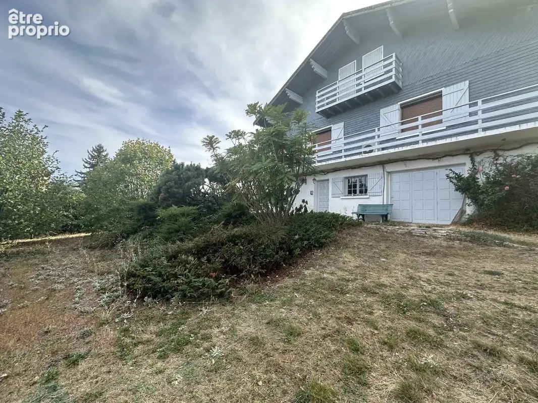 Maison 250 m2 habitabes avec terrain de 1816 m2 - photo 6