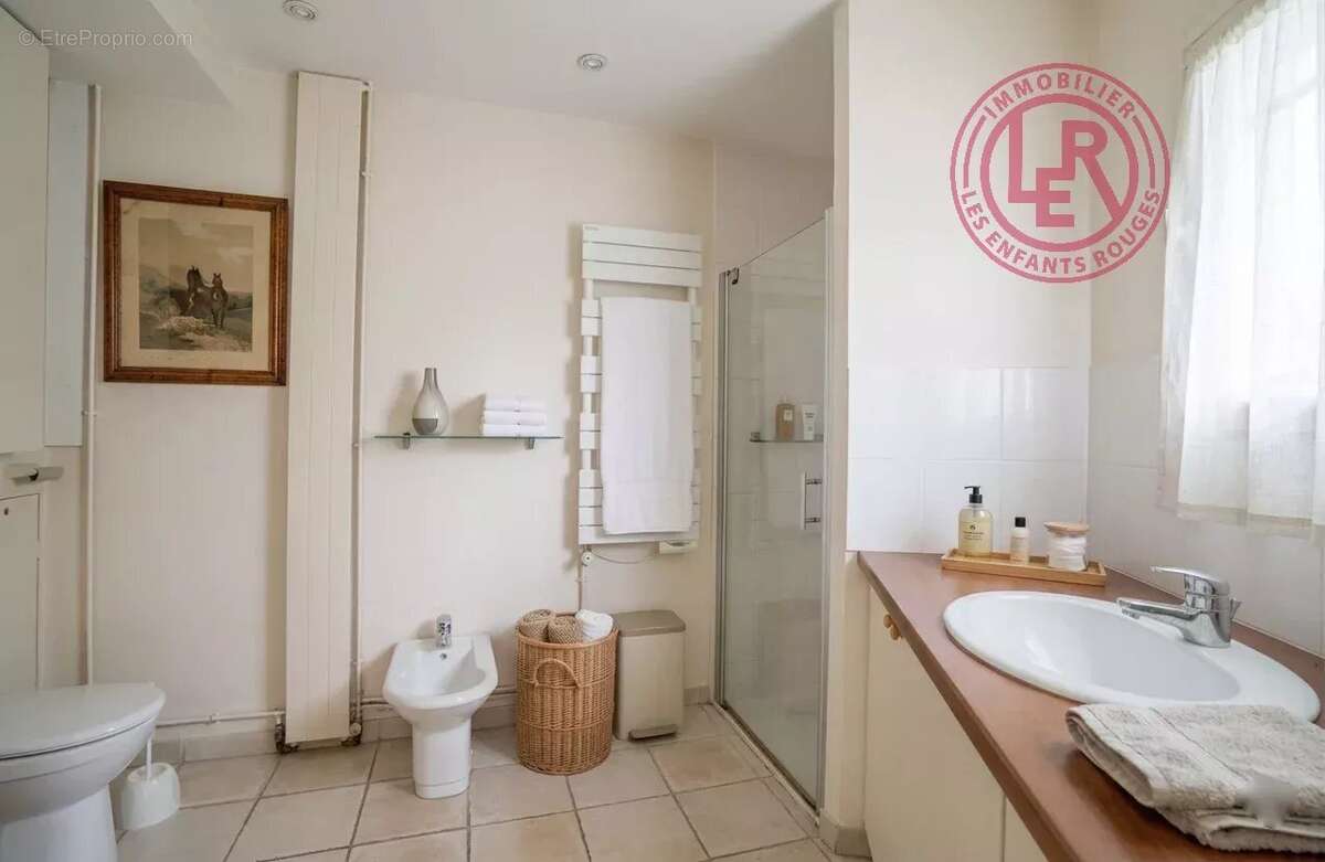 Maison à PARIS-14E