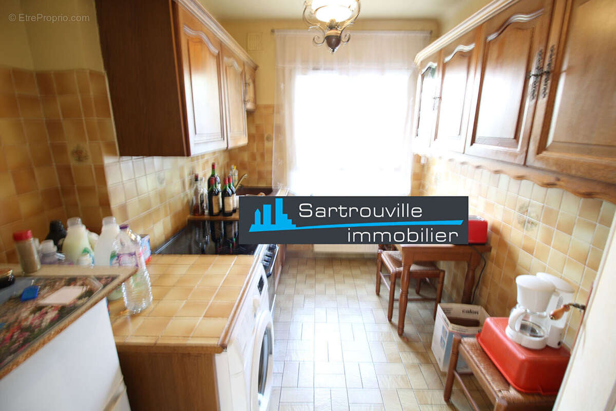 Appartement à SARTROUVILLE