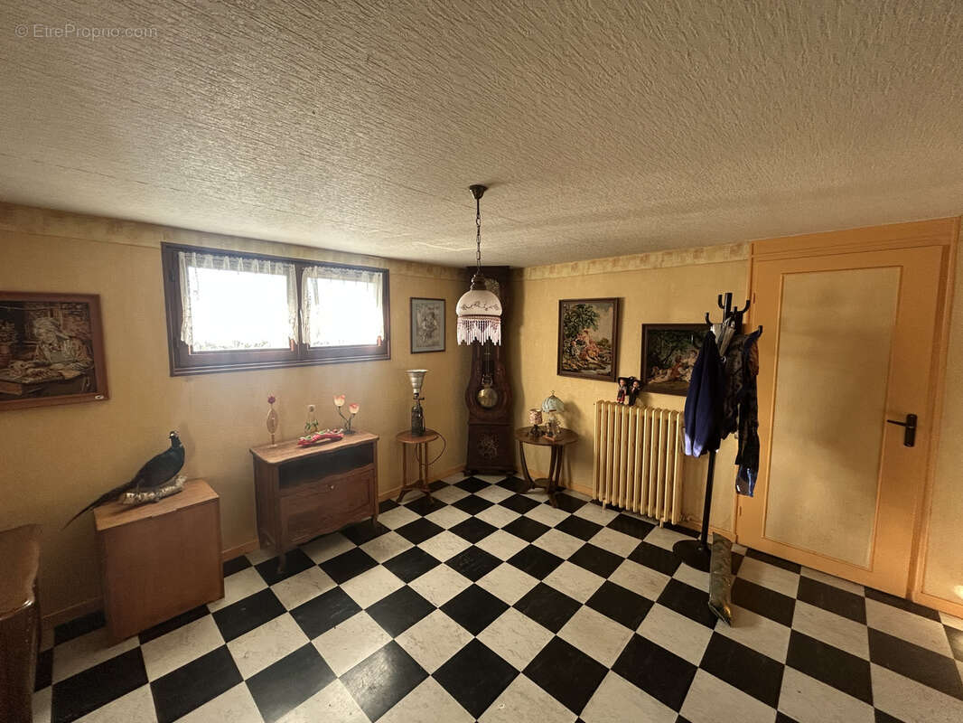 Maison à TERNUAY-MELAY-ET-SAINT-HILAIRE