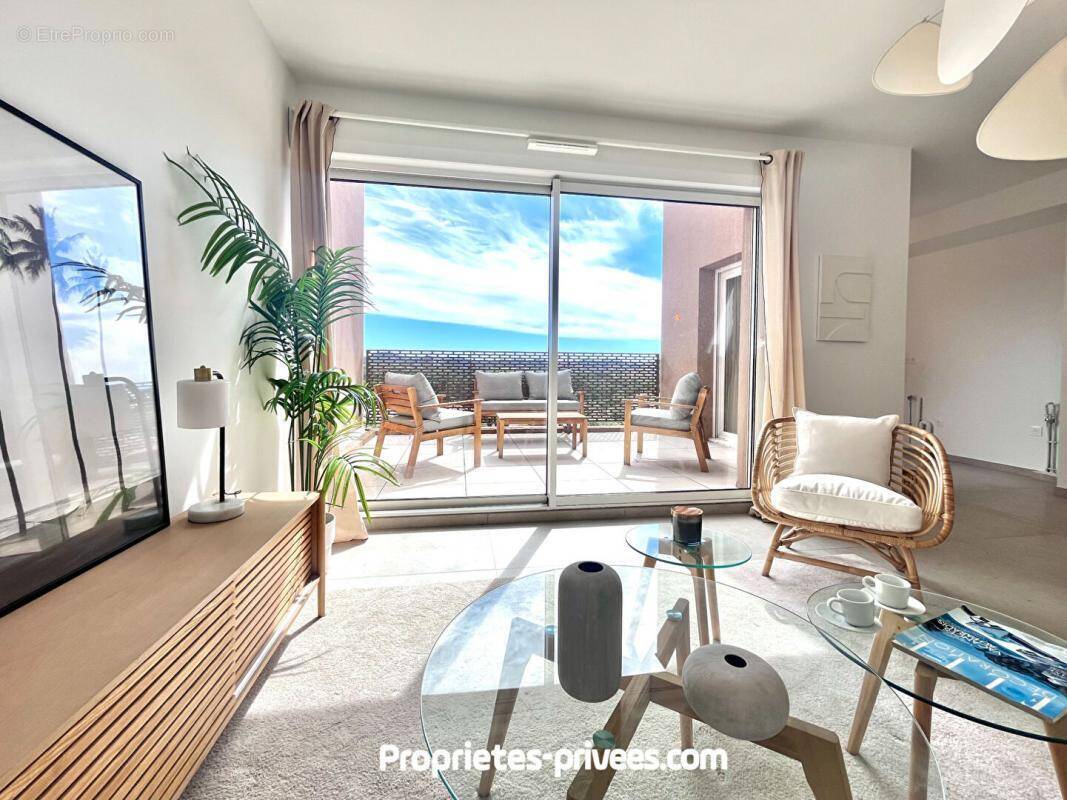 Appartement à FREJUS