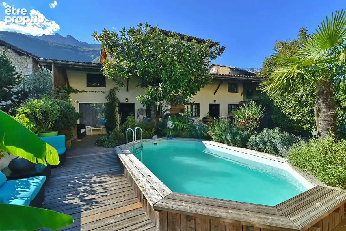Maison Touvet centre de 134 m² avec dpdces, jardin et piscine - photo 2