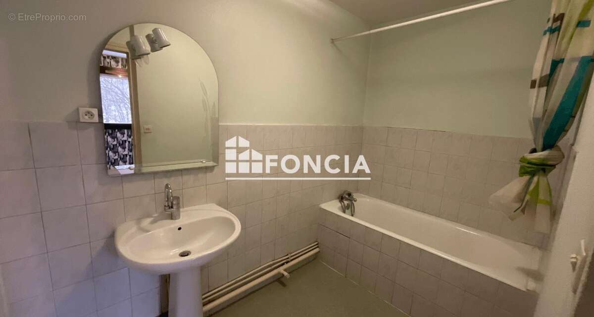 Appartement à ECHIROLLES