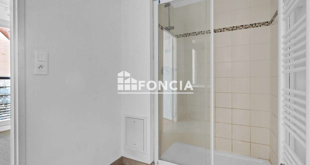 appartement 2 pièces récent en centre ville - photo 10