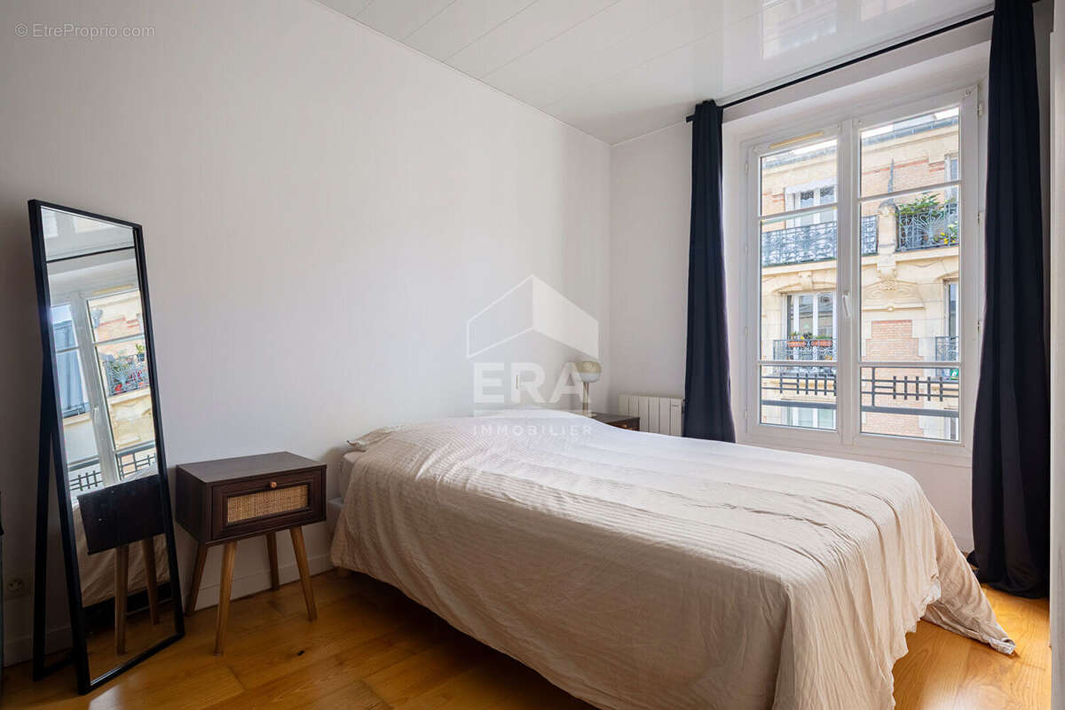 Appartement à LEVALLOIS-PERRET