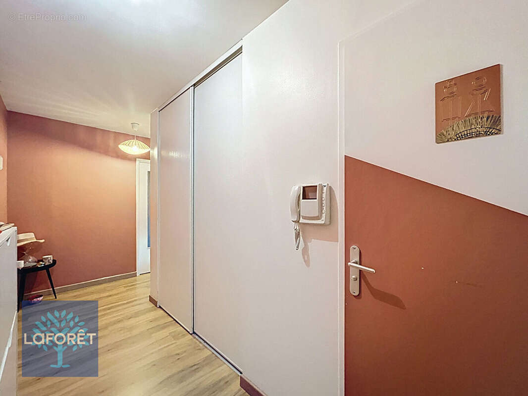 Appartement à CORBEIL-ESSONNES